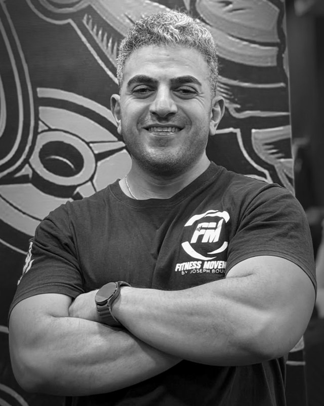 Tanios, coach